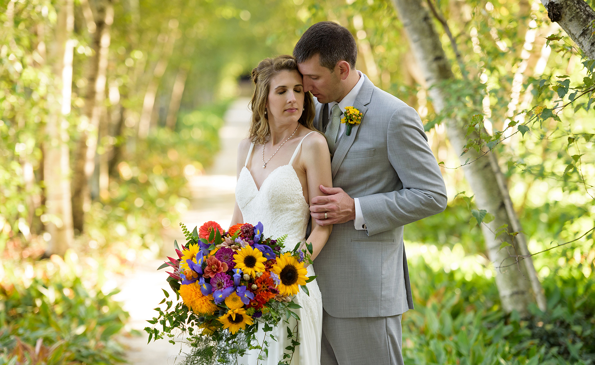 Stan Hywet Garden Wedding